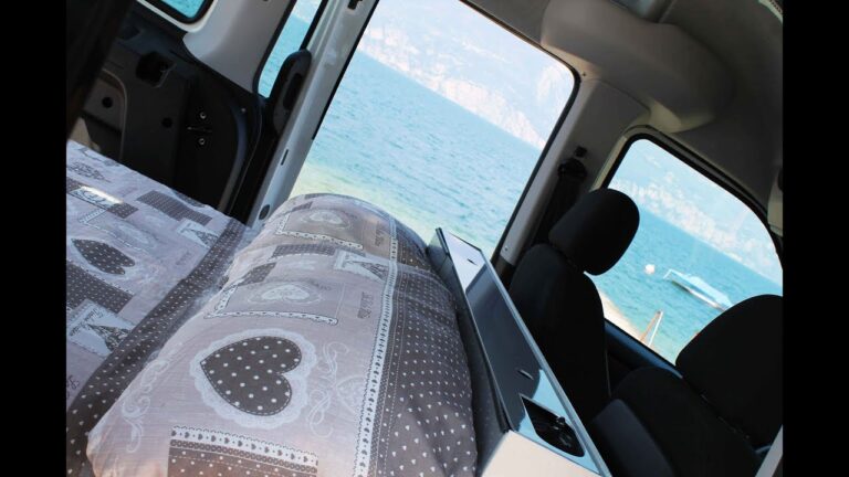 Scopri il mini camper Fiat Doblò: stile, comfort e convenienza a prezzi accessibili!