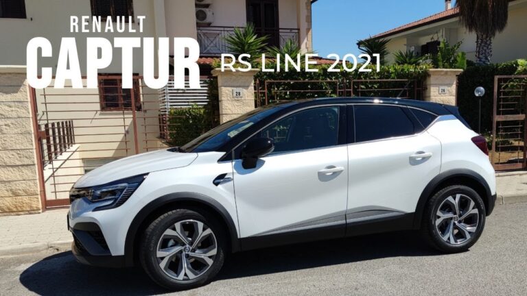 Rivivi l&#8217;emozione della guida con i sofisticati interni della Renault Captur RS Line